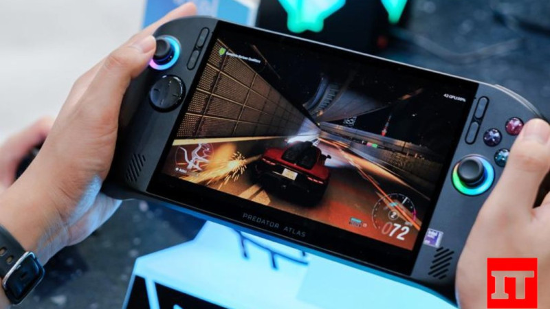 Acer Predator Atlas 7 Resmi, Handheld 7 Inci dengan Baterai 80 Wh